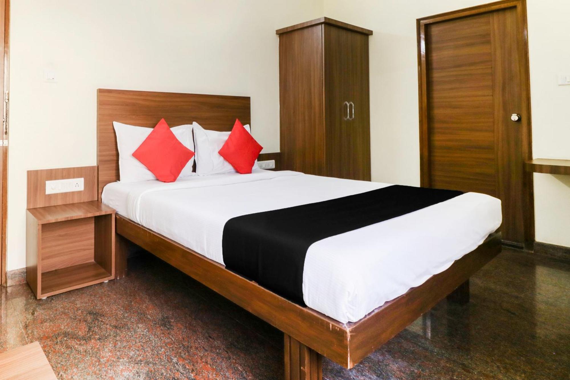 Hotel O Champion Comfort Near Hosahalli Metro Station Bengaluru Kültér fotó